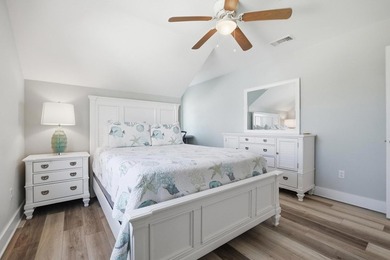 t 1/2 mile from the beach, this adorable 4-year-young cottage - photo 31