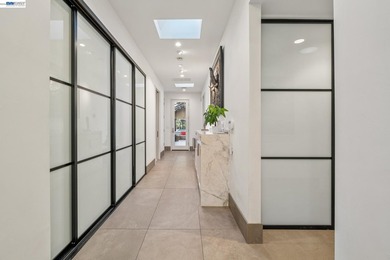 No detail has been overlooked in this extraordinary 4+BD/3.5BA - photo 34