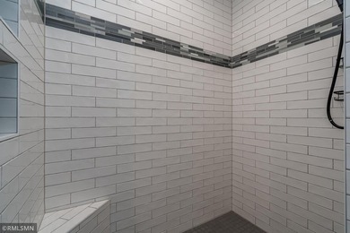 Charming 3-bedroom, 2-bathroom patio home has a heated 2.5 stall - photo 34