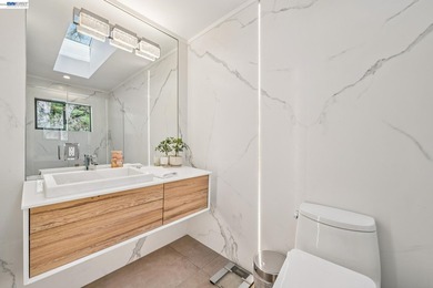 No detail has been overlooked in this extraordinary 4+BD/3.5BA - photo 36