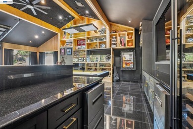 No detail has been overlooked in this extraordinary 4+BD/3.5BA - photo 44