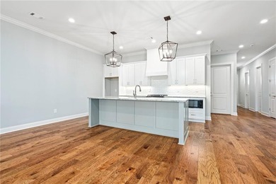 Welcome to easy, low-maintenance living in Windsor Village, one - photo 7