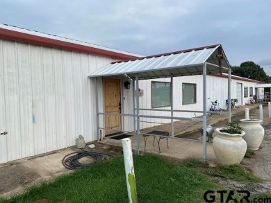 Waterfront Barndominium on 1.019 ac with leaseback from SRA - Lake Home For Sale in Alba, Texas