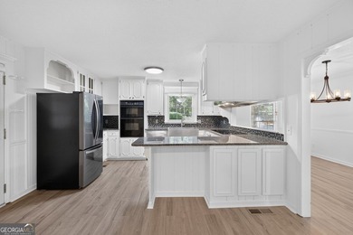 Searching for the perfect low-maintenance ranch home in North - photo 11
