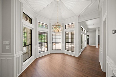 Located in Hollytree & perfectly positioned on a large corner - photo 15