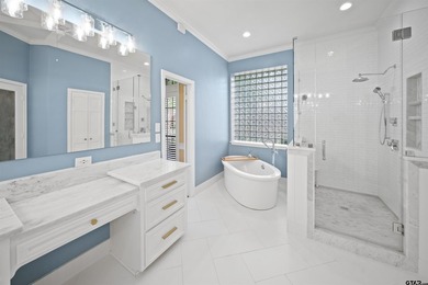 Located in Hollytree & perfectly positioned on a large corner - photo 19