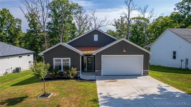 Lake of the Ozarks Home Under Contract in Lake Ozark Missouri