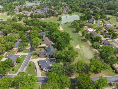 Located in Hollytree & perfectly positioned on a large corner - photo 39