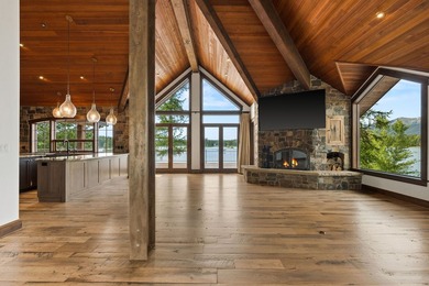 Set on a spectacular peninsula on Echo Lake, this beautifully - photo 13