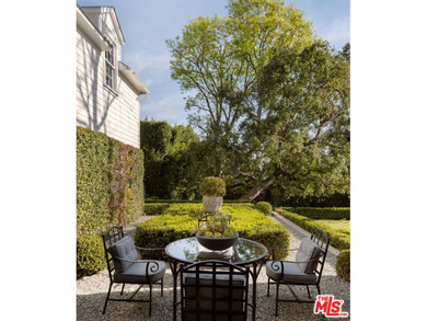 Timeless in style and inviting in spirit, 1801 Westridge Road - photo 14