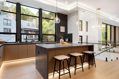 Thoughtfully crafted to embrace its natural setting, 1667 - photo 17
