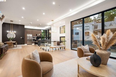 Thoughtfully crafted to embrace its natural setting, 1667 - photo 18