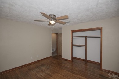 An Amazing Use of Space and Great Home for a Large Family. This - photo 8