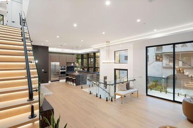 Thoughtfully crafted to embrace its natural setting, 1667 - photo 24