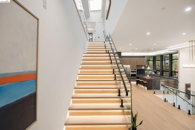 Thoughtfully crafted to embrace its natural setting, 1667 - photo 26