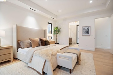 Thoughtfully crafted to embrace its natural setting, 1667 - photo 28