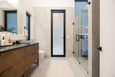 Thoughtfully crafted to embrace its natural setting, 1667 - photo 30
