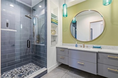 1136 Steamboat Boulevard is a striking architectural statement - photo 34