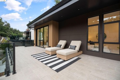 Thoughtfully crafted to embrace its natural setting, 1667 - photo 35