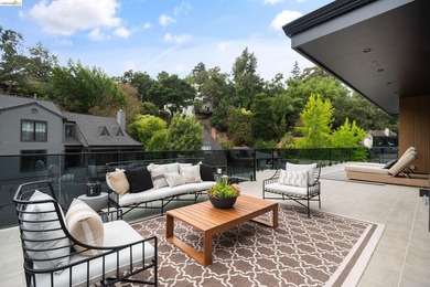 Thoughtfully crafted to embrace its natural setting, 1667 - photo 40