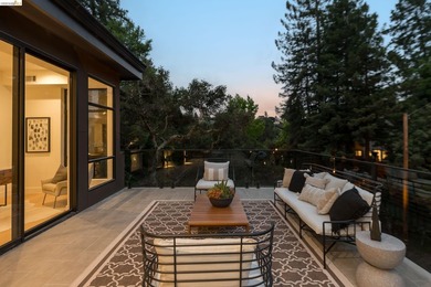 Thoughtfully crafted to embrace its natural setting, 1667 - photo 41