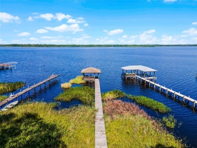 Lake Home For Sale in Orlando, Florida