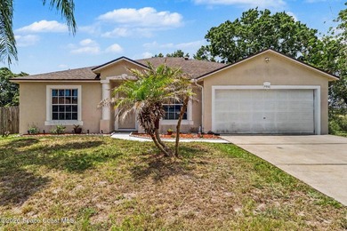 Welcome home to this beautifully maintained 3-bedroom, 2-bath - photo 1