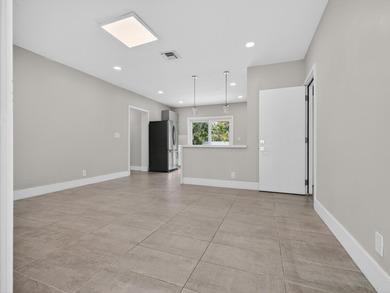 Charming and beautifully updated 3-bedroom, 2-bath residence - photo 42
