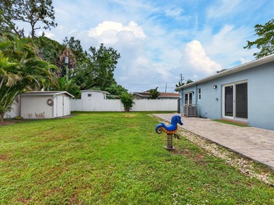 Charming and beautifully updated 3-bedroom, 2-bath residence - photo 44