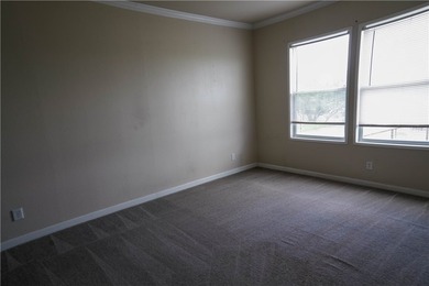 Additional listing photo 4