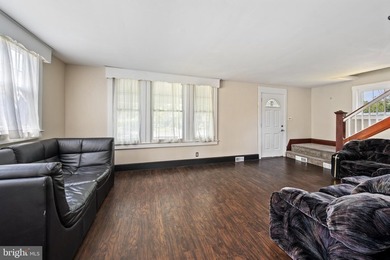 Welcome to 2241 Spruce St, a charming 1925 Craftsman Colonial - photo 6