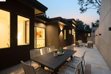 Thoughtfully crafted to embrace its natural setting, 1667 - photo 47