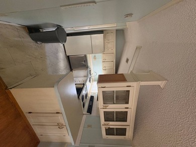 Priced to sell fast - seller says bring all offers, must sell! - photo 5
