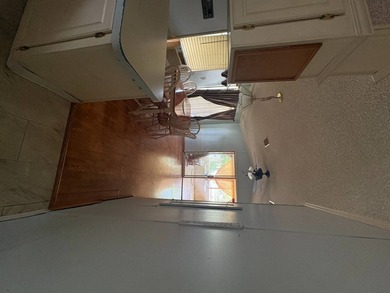 Priced to sell fast - seller says bring all offers, must sell! - photo 7