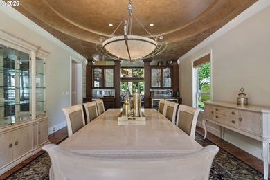 A once-in-a-generation legacy estate offering luxury living - photo 11