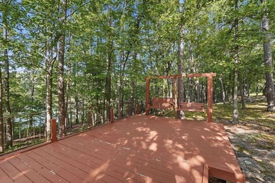 Bring your vision to this Greers Ferry Lake home on the - photo 12