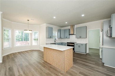 Beautifully Renovated 5 Bedroom 3.5 Bath Brick Front Home In The - photo 13