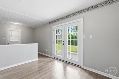Back active due to no fault of the seller. Move right into this - photo 13