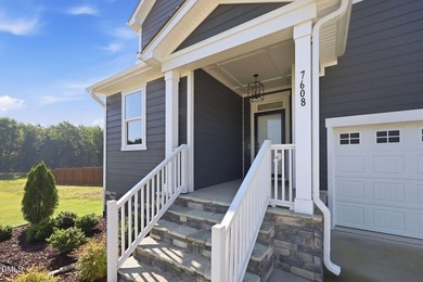 Welcome to this gorgeously designed home featuring the perfect - photo 3