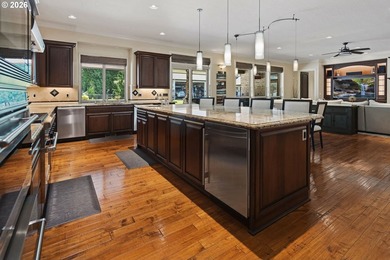 A once-in-a-generation legacy estate offering luxury living - photo 14