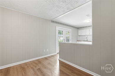 Back active due to no fault of the seller. Move right into this - photo 15