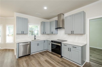 Beautifully Renovated 5 Bedroom 3.5 Bath Brick Front Home In The - photo 17