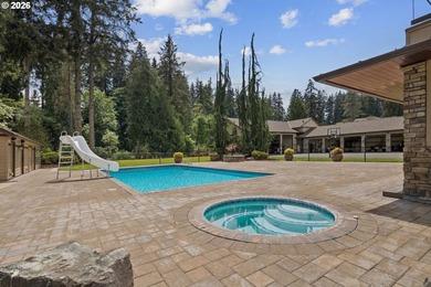 A once-in-a-generation legacy estate offering luxury living - photo 22