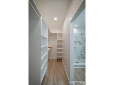 Country living meets modern flexibility in this beautiful new - photo 28
