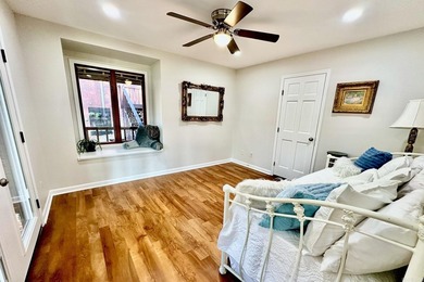 Welcome to an exceptional waterfront opportunity on Lake - photo 32
