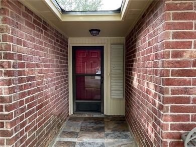 Beautifully & totally redone & updated. Front entrance & walkway - photo 4