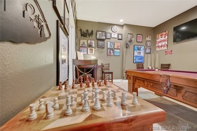 Lakefront, luxury, effortless are the best describing words for - photo 38