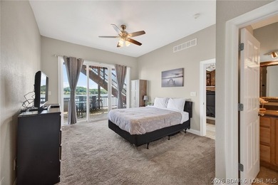 Lakefront, luxury, effortless are the best describing words for - photo 40