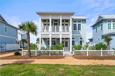 Move right into this beautifully furnished new construction home - photo 1