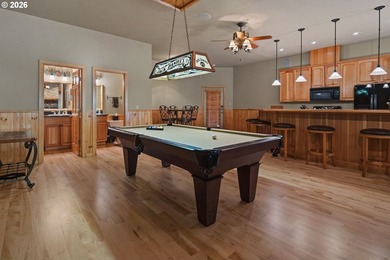 A once-in-a-generation legacy estate offering luxury living - photo 42